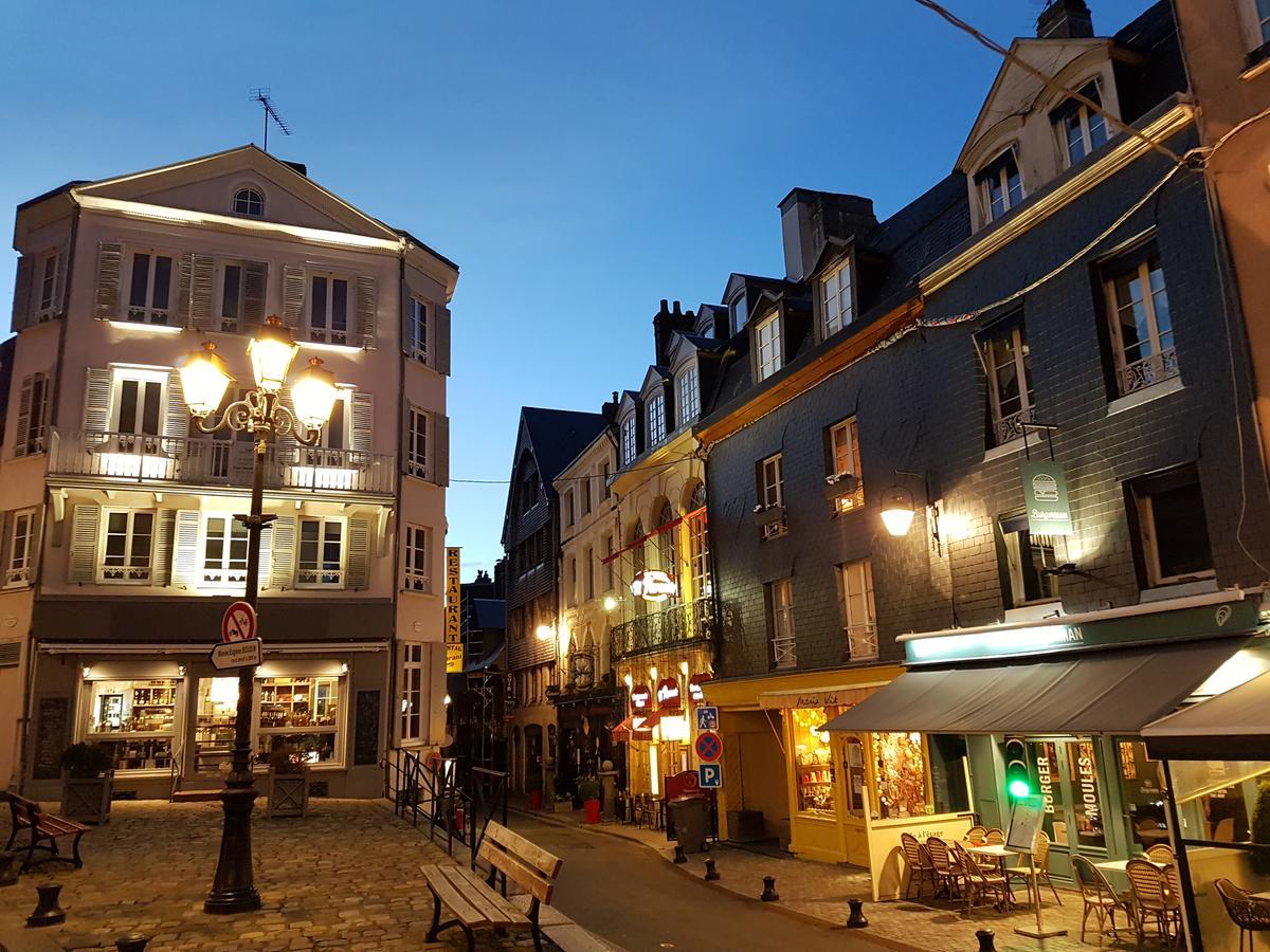 Appartement La Petite Parenthèse à Honfleur Extérieur photo